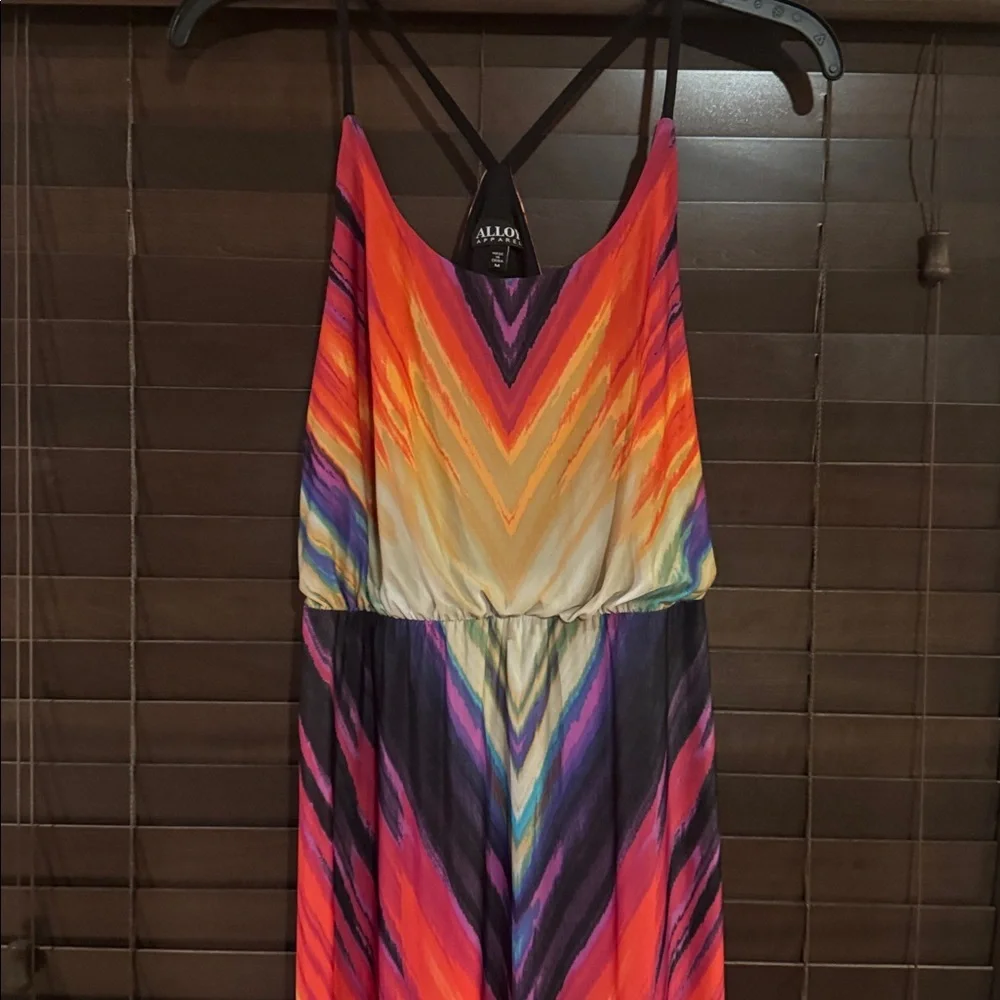 ALLOY Apparel-Vibrant Chevron Maxi Dress - Picture 4 of 10